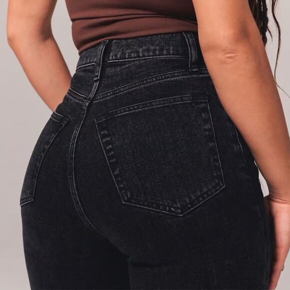 Abercrombie & Fitch The 90s Slim Straight Ultra High-Rise Crossover Waist Black - Picture 3 of 11